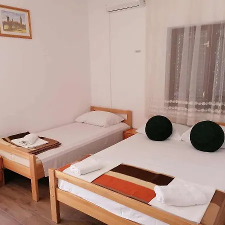 Guest house Marijan Gradac (Split-Dalmatia)